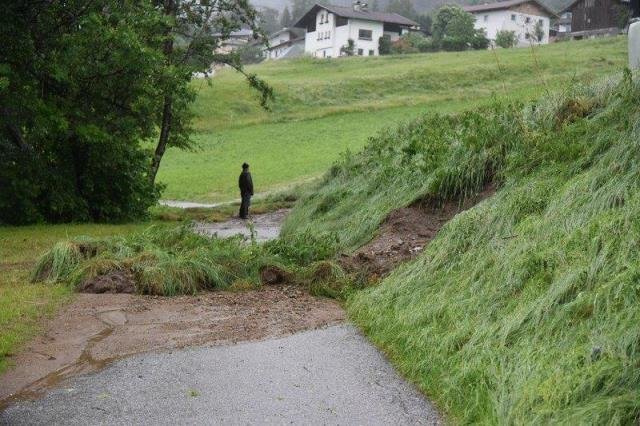 2015.06.0_Unwetter_Polling_001 2015.06.0_Unwetter_Polling_001