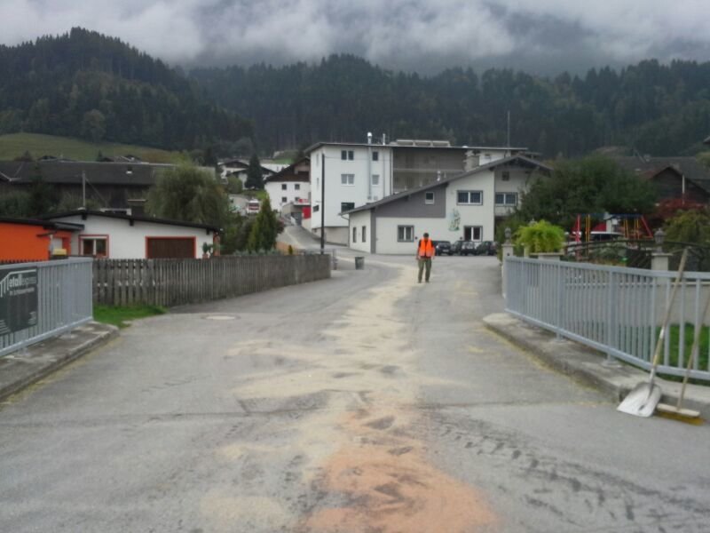 IMG-20131009-WA0003